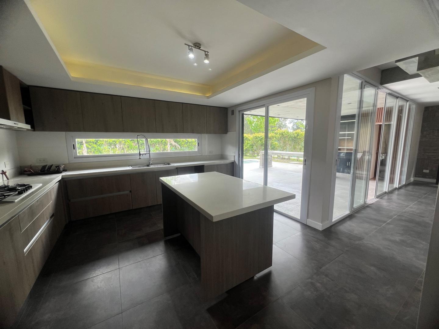 Casa en Venta al Noroeste