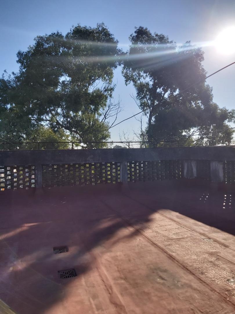 Depto 3 ambientes con vista abiertas, muy buena ubicación