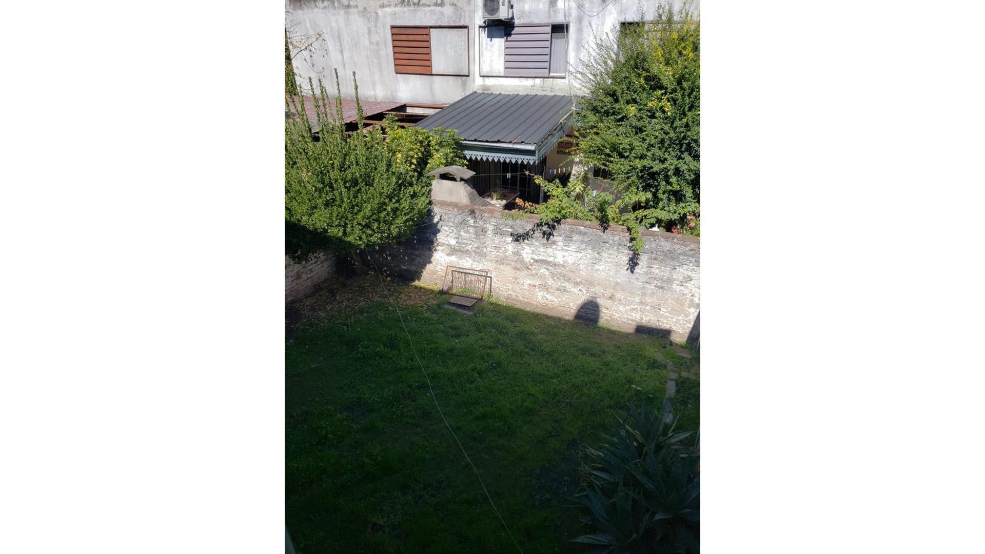 Departamento 4 ambientes con 1 baño