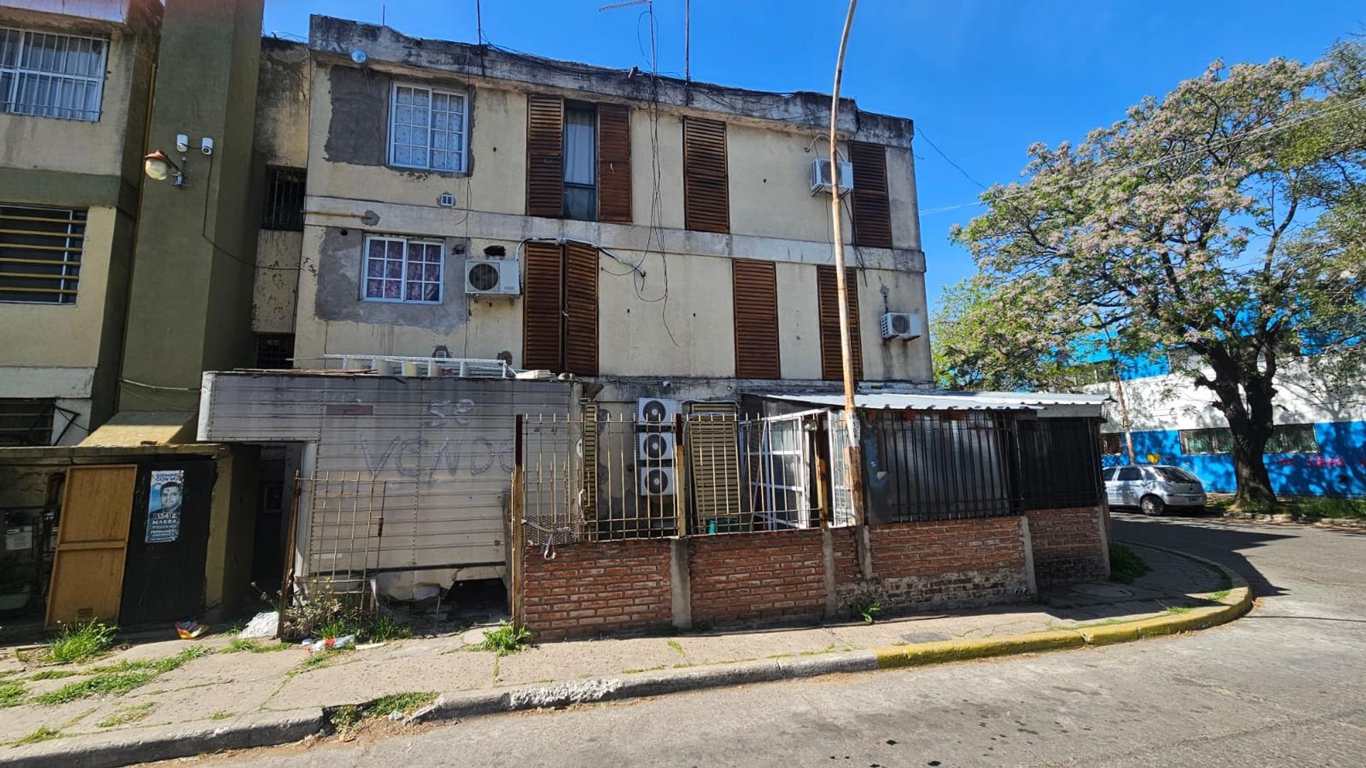 DEPARTAMENTO DE 3 AMBIENTES EN PLANTA BAJA