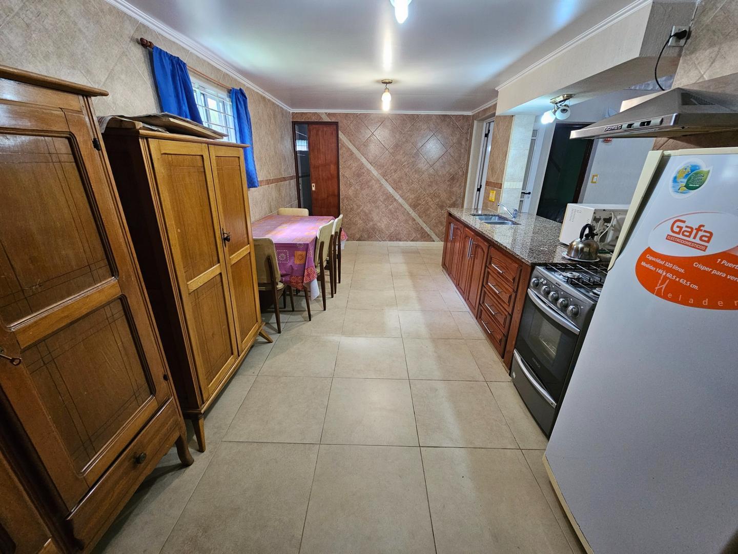 SANTA CLARA, CHALET  5 AMB CON AMPLIO PARQUE. sobre 4 LOTES