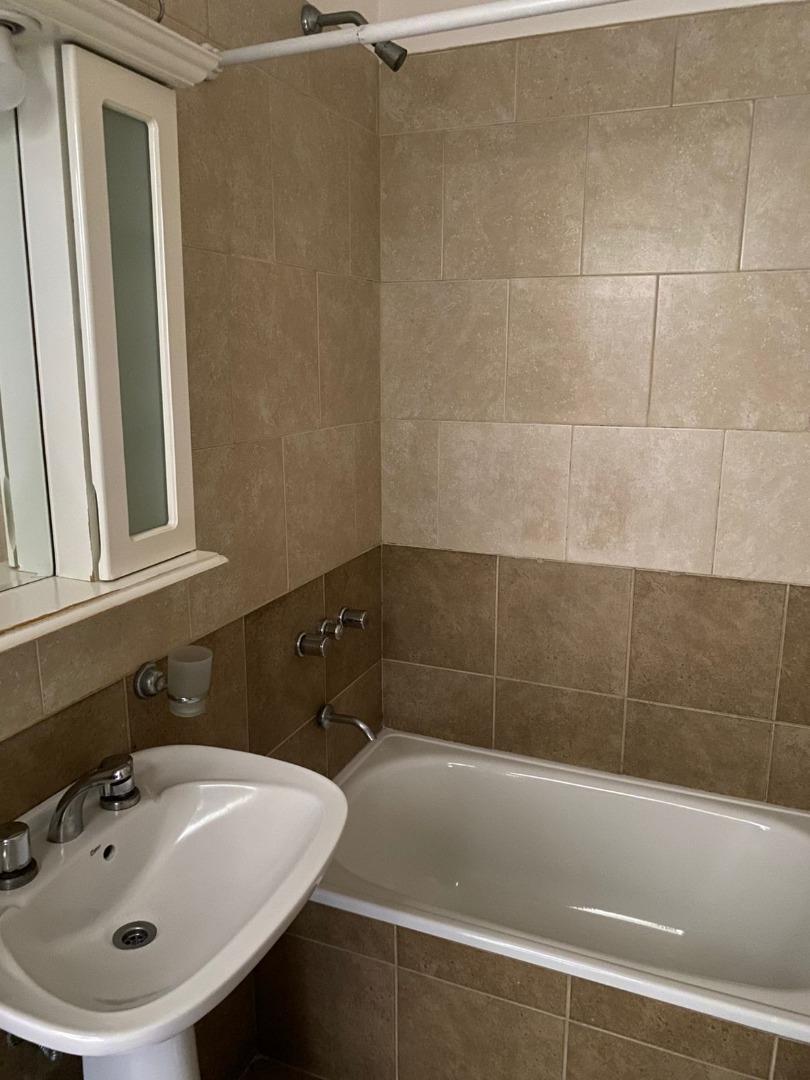 Monoambiente en alquiler Moron Sur