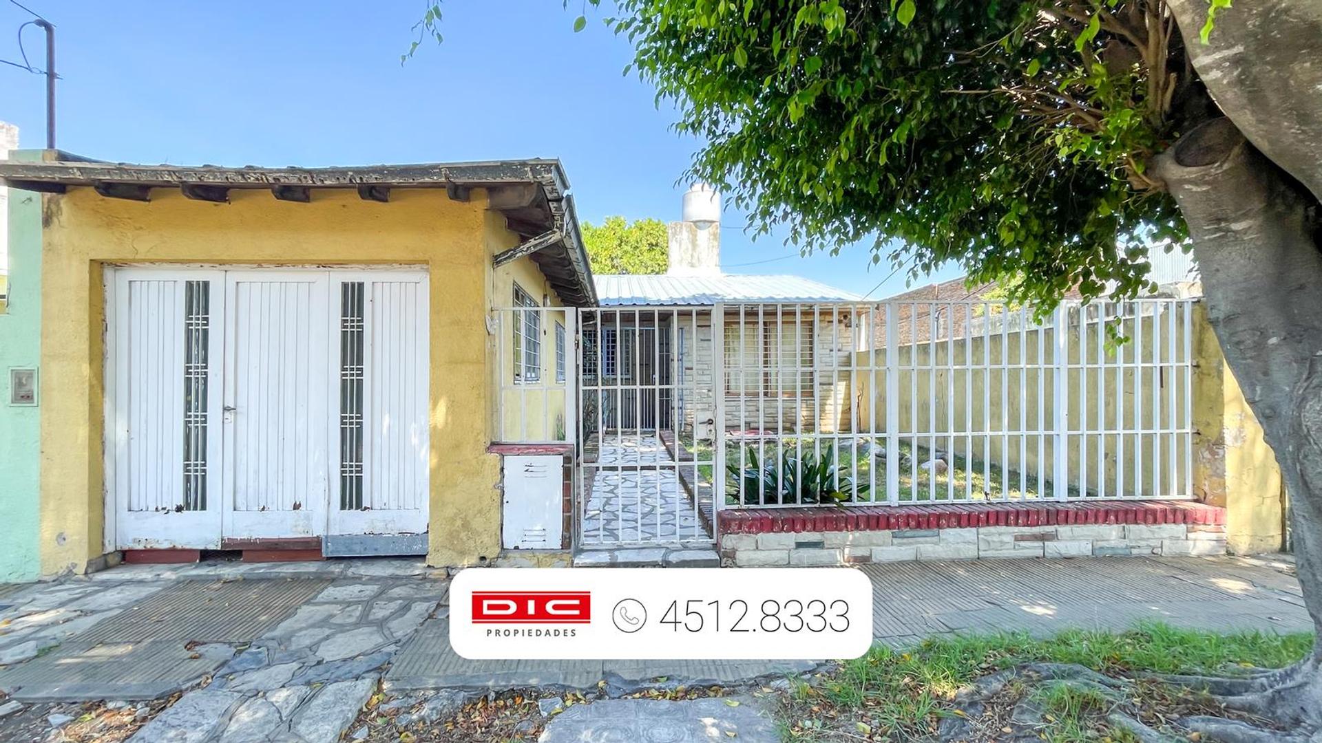 Casa 2 dormitorios Alquiler - Munro