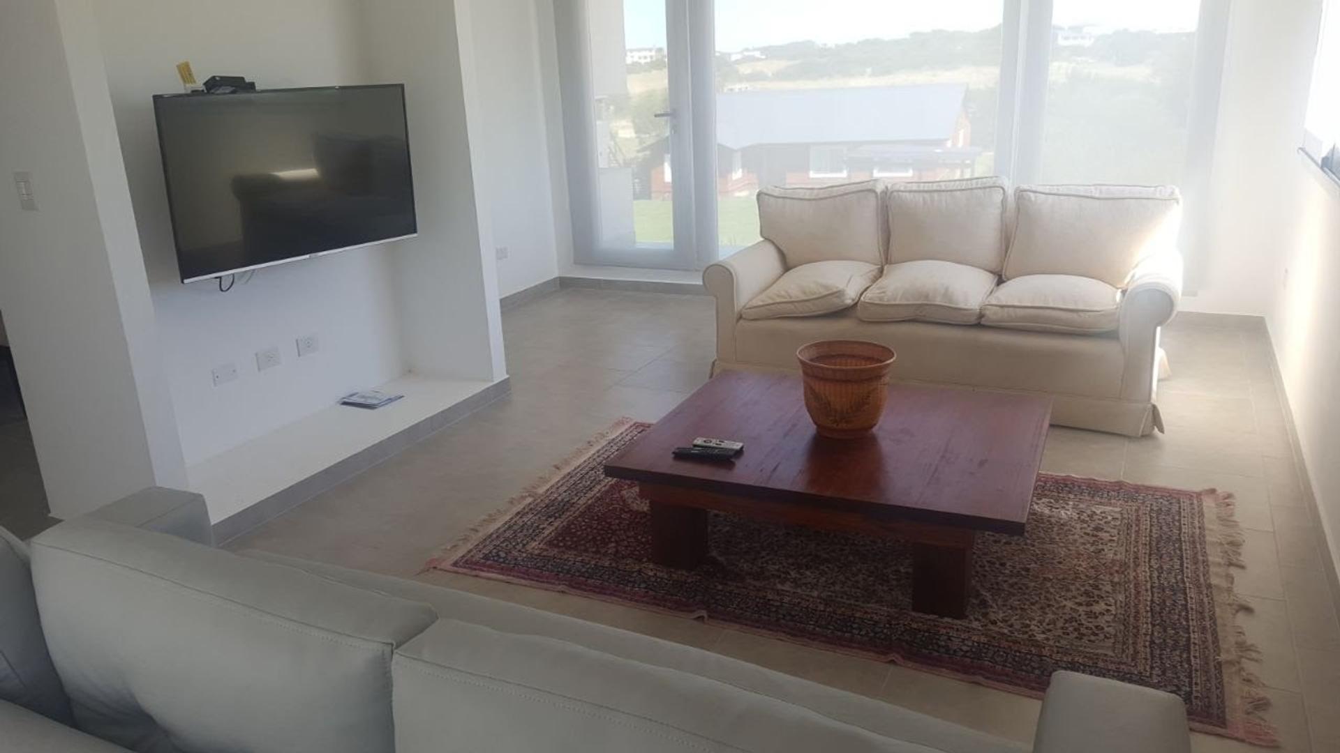 Casa en Venta en Barrio Cerrado Costa Esmeralda, USD 375.000