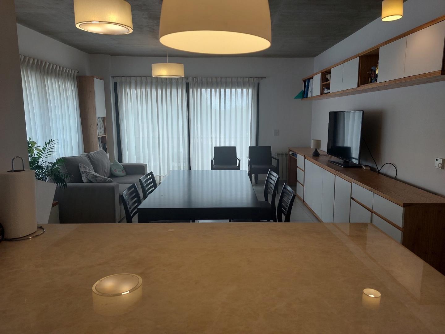 Departamento en Alquiler en Ituzaingo Norte, $ 1.200.000