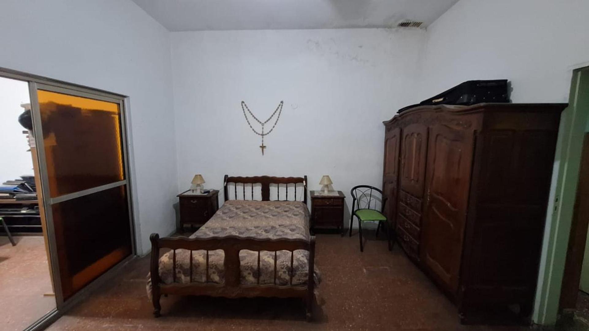 Depto Tipo Casa en Venta de 5 dormitorios
