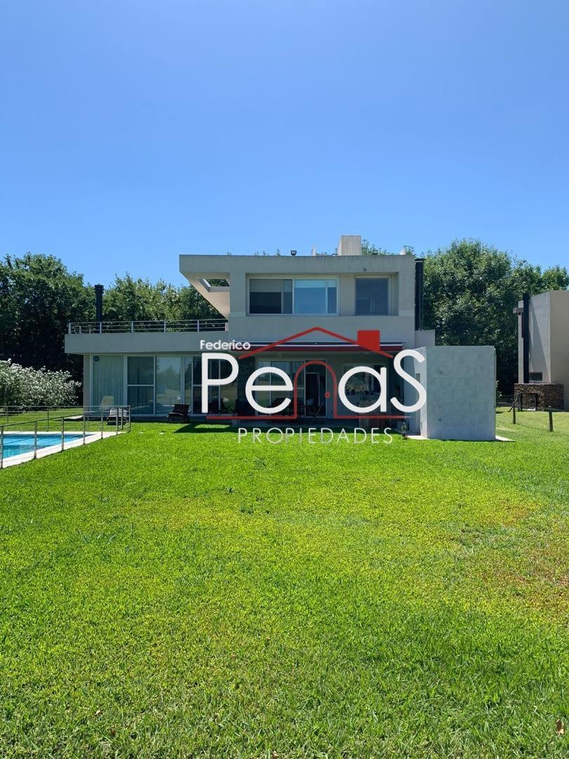 Casa en Alquiler de 3 dormitorios