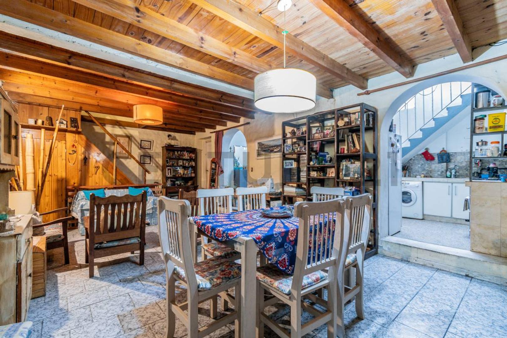 Depto Tipo Casa en Venta en Villa Urquiza, USD 155.900