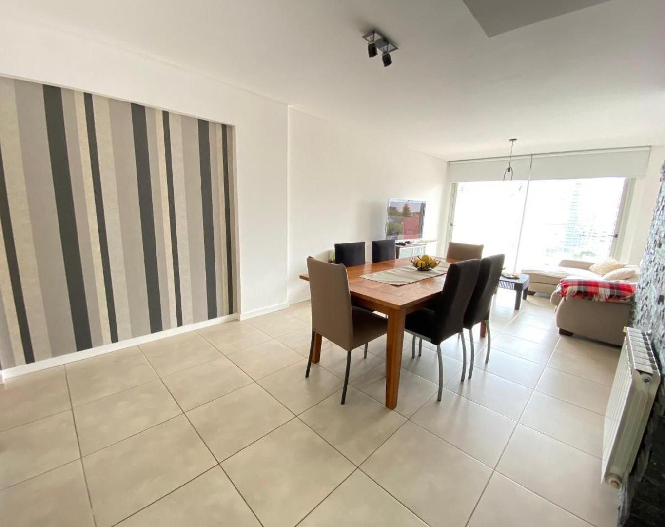 Departamento 4 ambientes con 2 baños