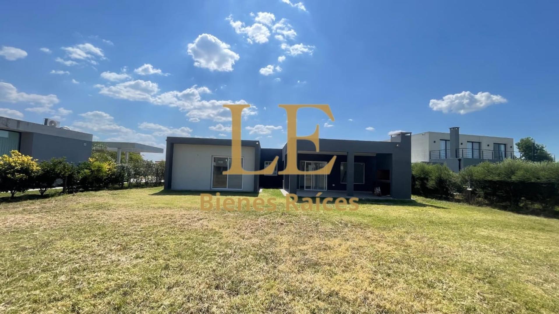 Casa en Venta en San Sebastian, USD 172.000