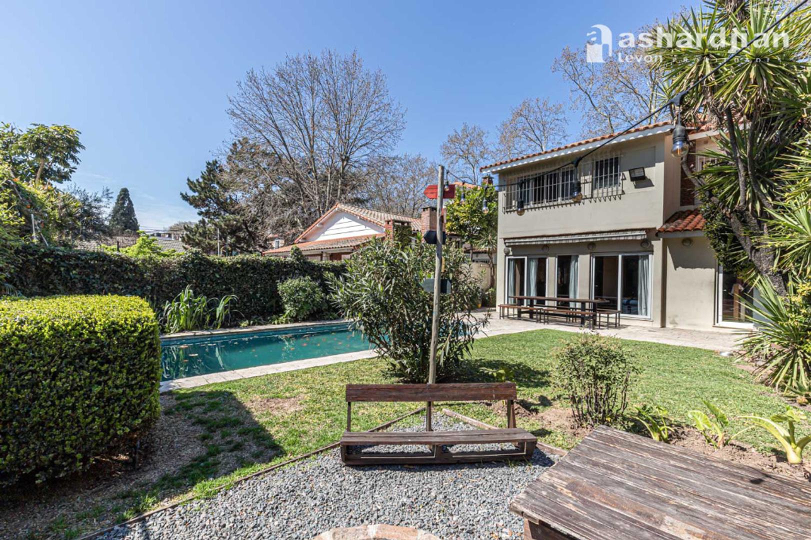 CASAS - CHALET - SAN ISIDRO - MEDIO, GRAN BS. AS. NORTE