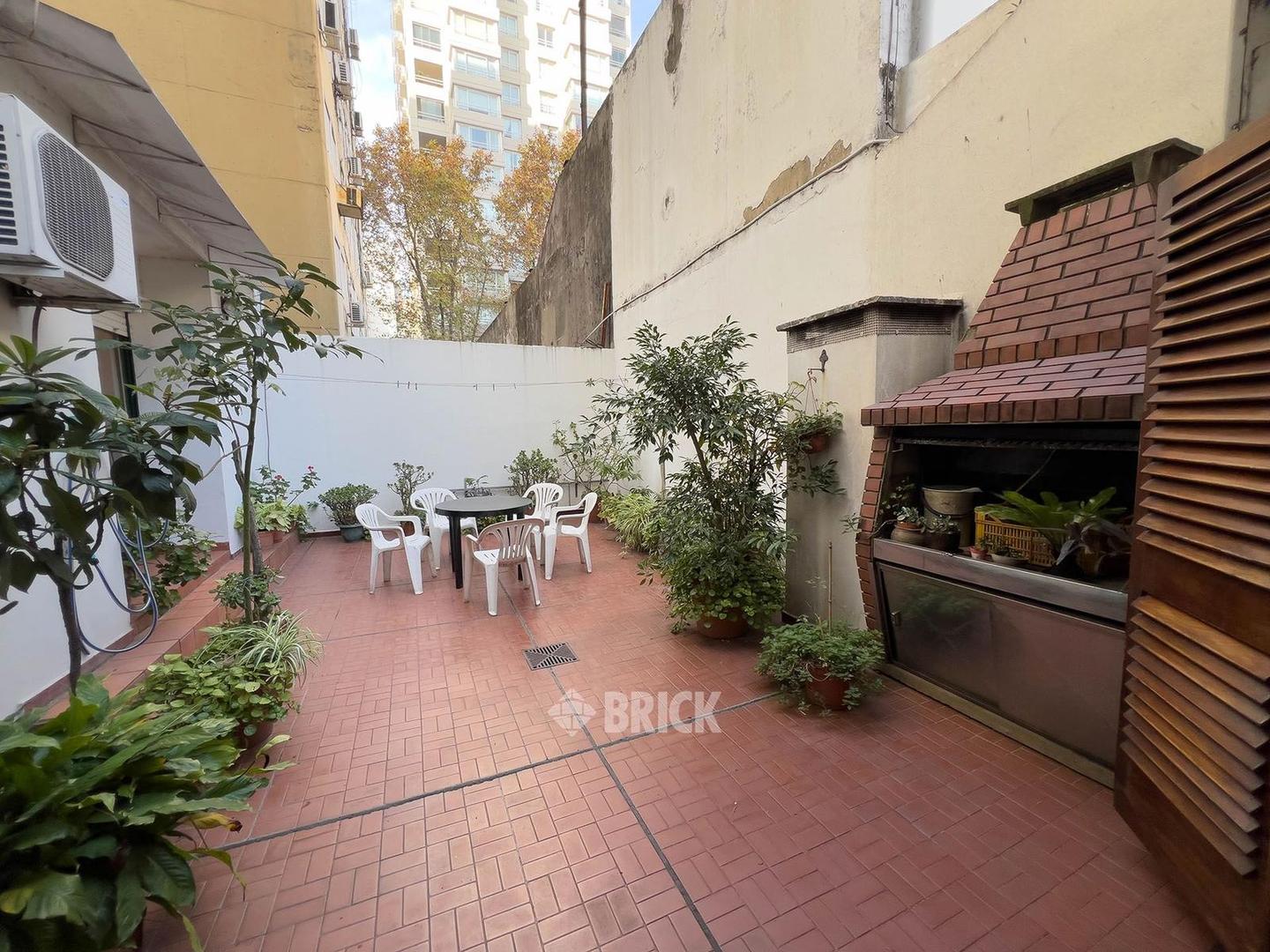 Departamento 4 ambientes con 2 baños