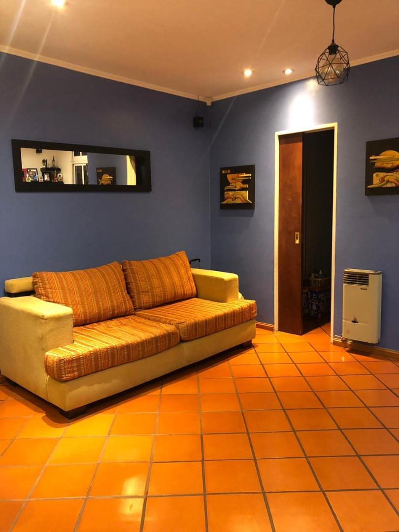 Departamento 3 amb con parrilla y terraza