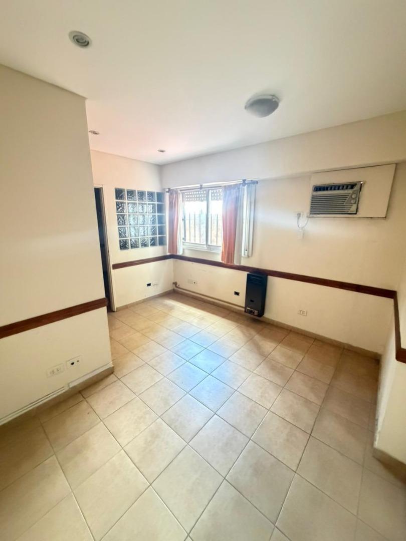 OFICINA CENTRICA EN VENTA