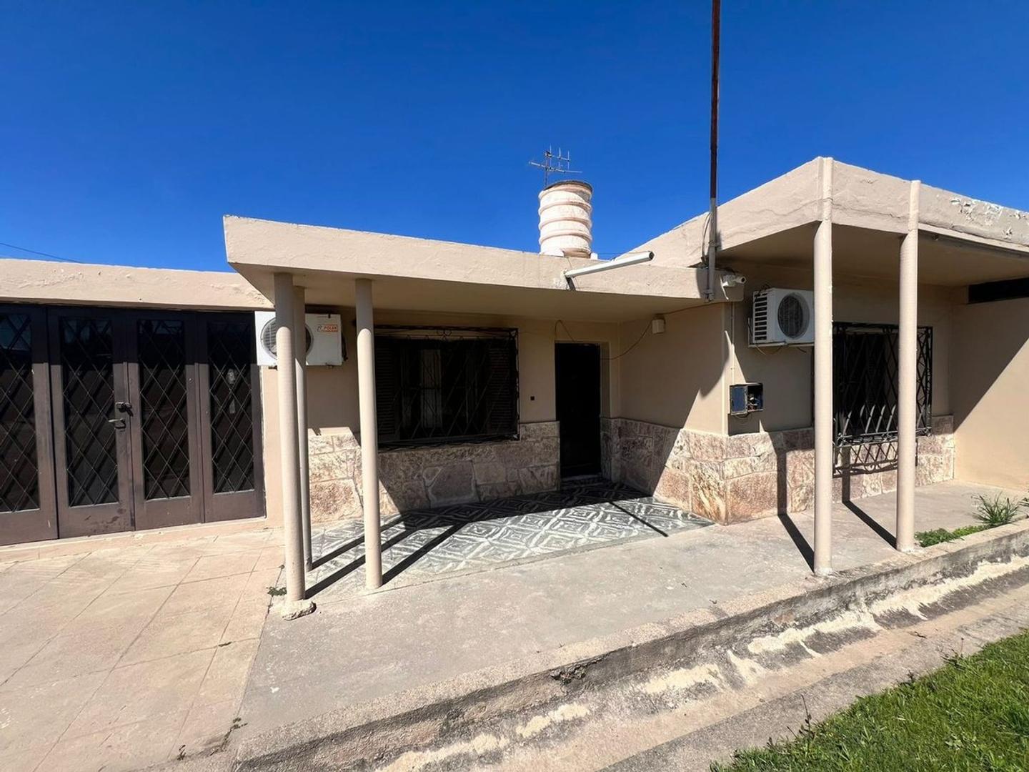 Galpon en Venta en Juarez Celman, USD 1.100.000