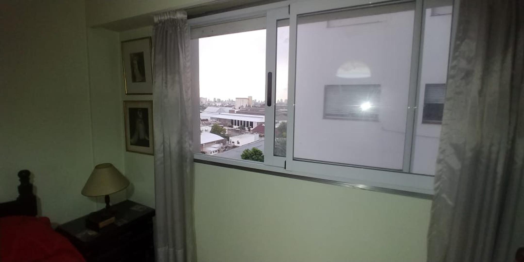 Departamento 5 ambientes con 2 baños