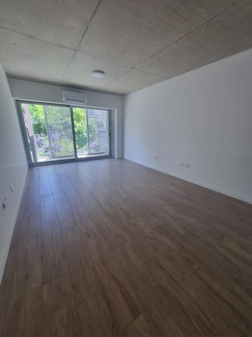 Angel Justiniano Carranza 2100, Piso 3