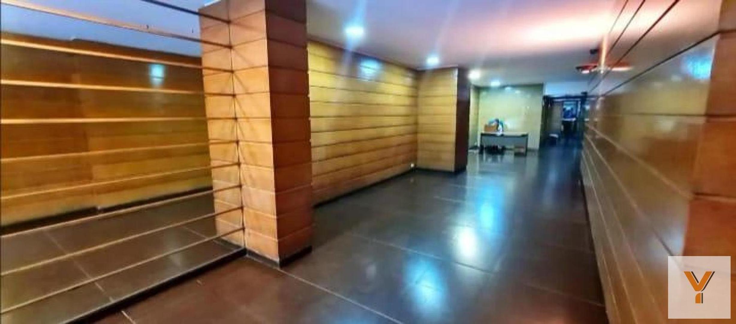Cochera en venta - 12Mts2 - Microcentro