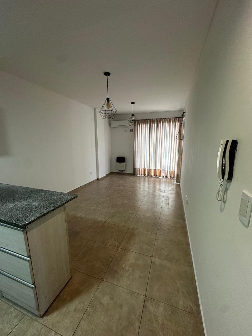 San Martin 300 , Piso 5