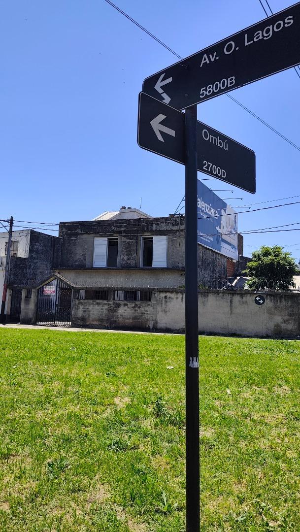 Casa 3 dormitorios en zona comercial