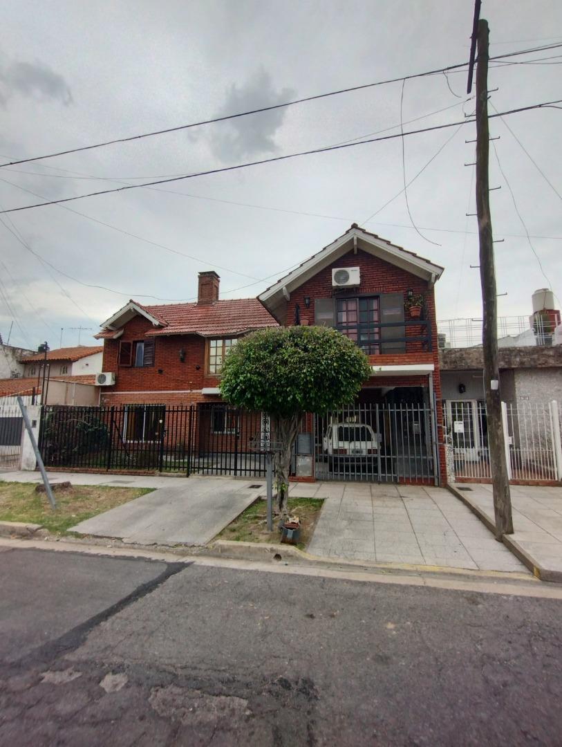 Charcas 1521 , Piso 1