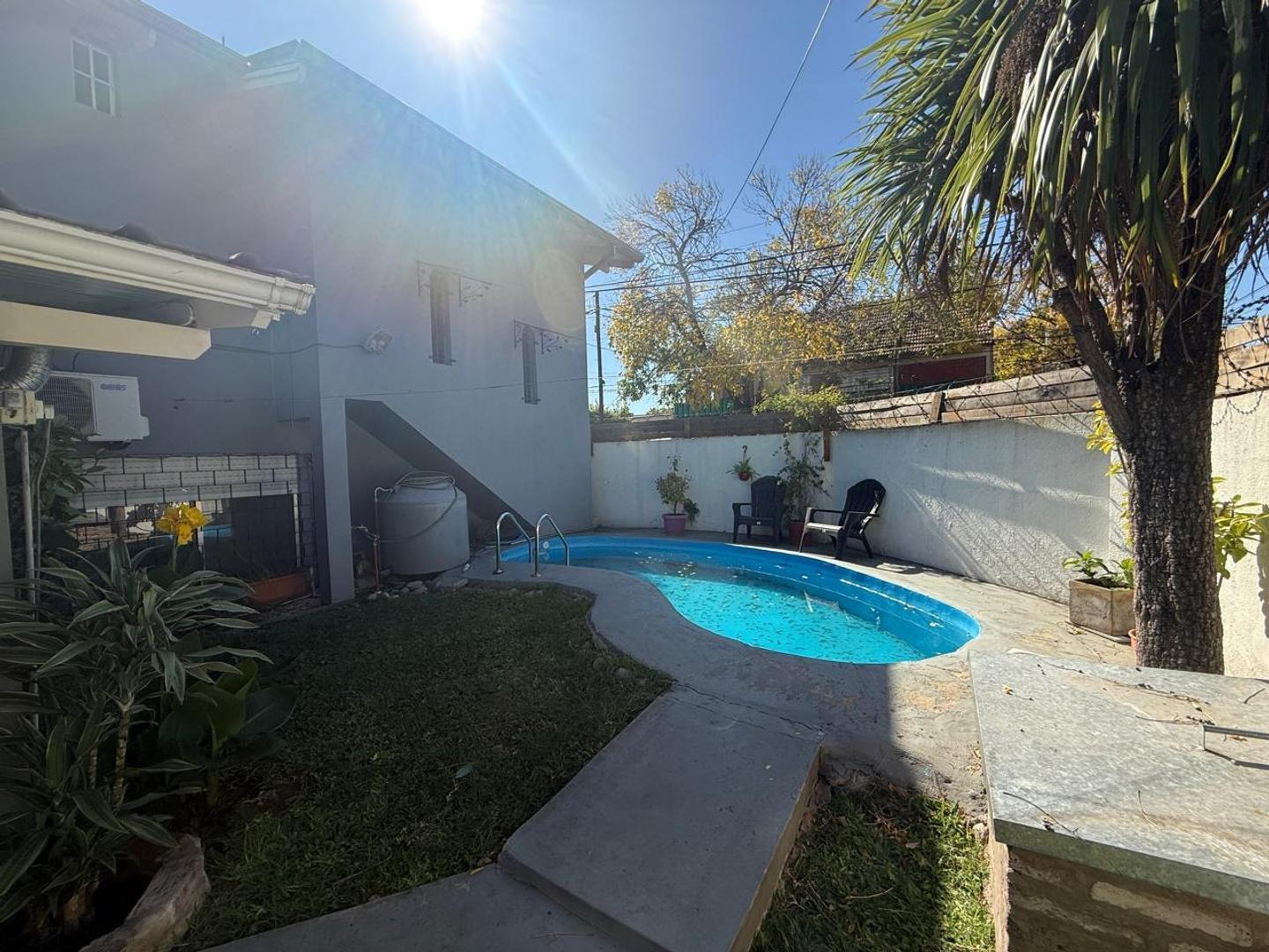 Hermoso PH 4 ambientes en el corazon de Villa Adelina