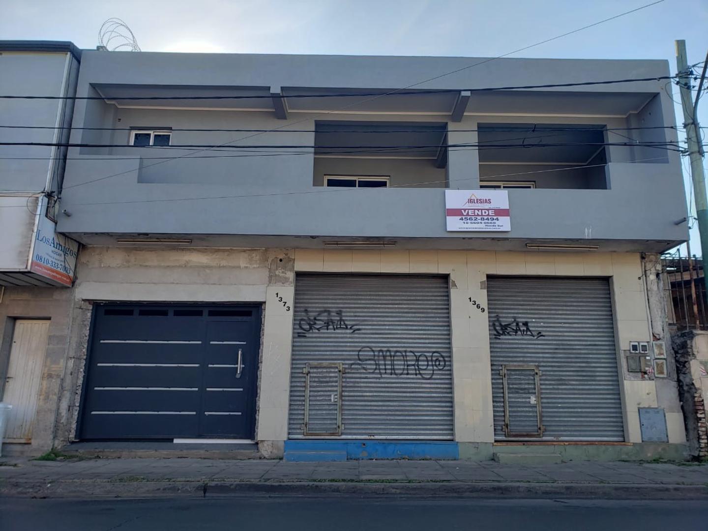 VENTA en bloque vivienda 5 amb + 2 Locales Ituzaingo Norte