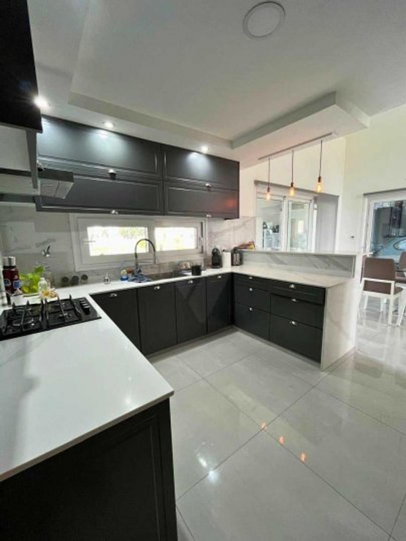 Casa en Venta en Area 60, USD 250.000