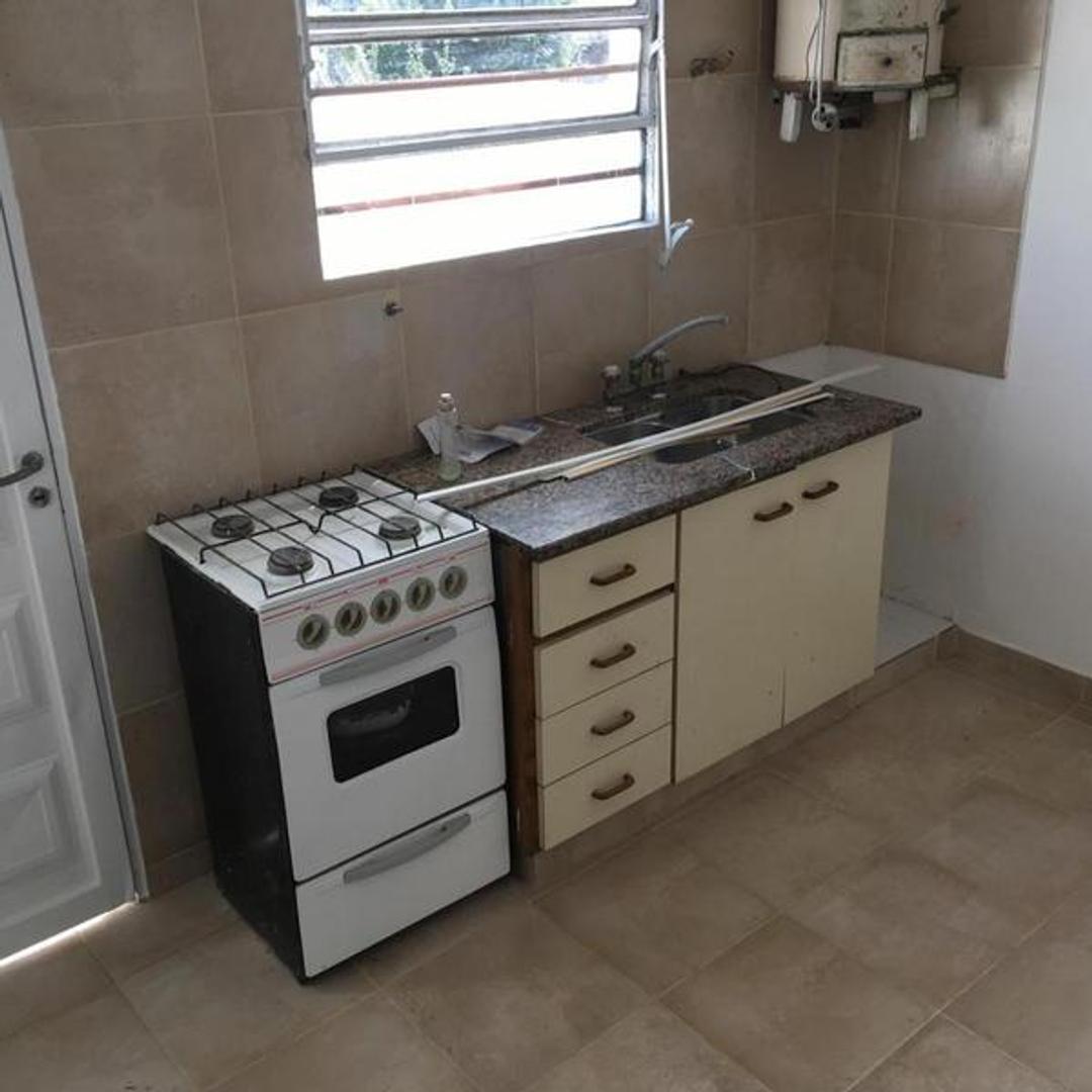 Casa en Venta en Jose Leon Suarez, USD 30.000