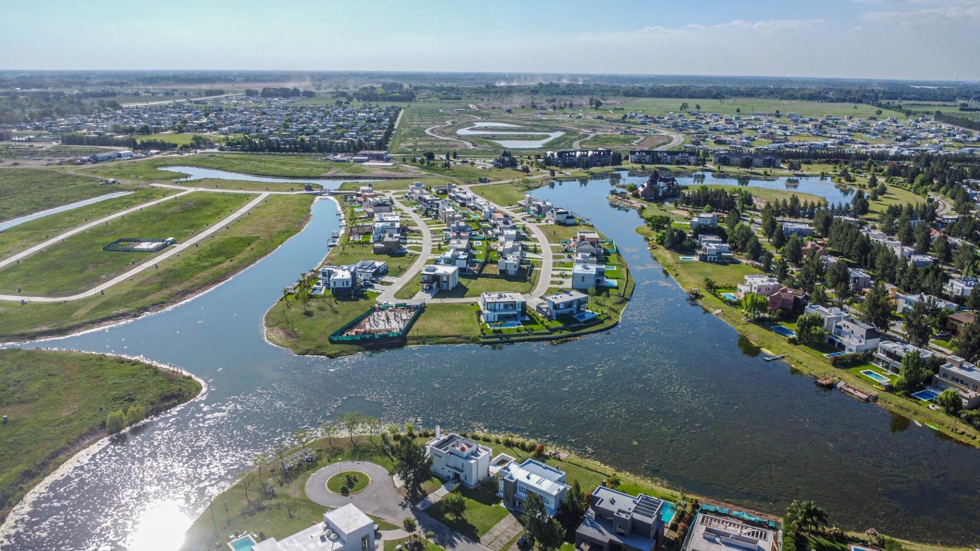 Departamento en Alquiler Temporal con 1 cocheras
