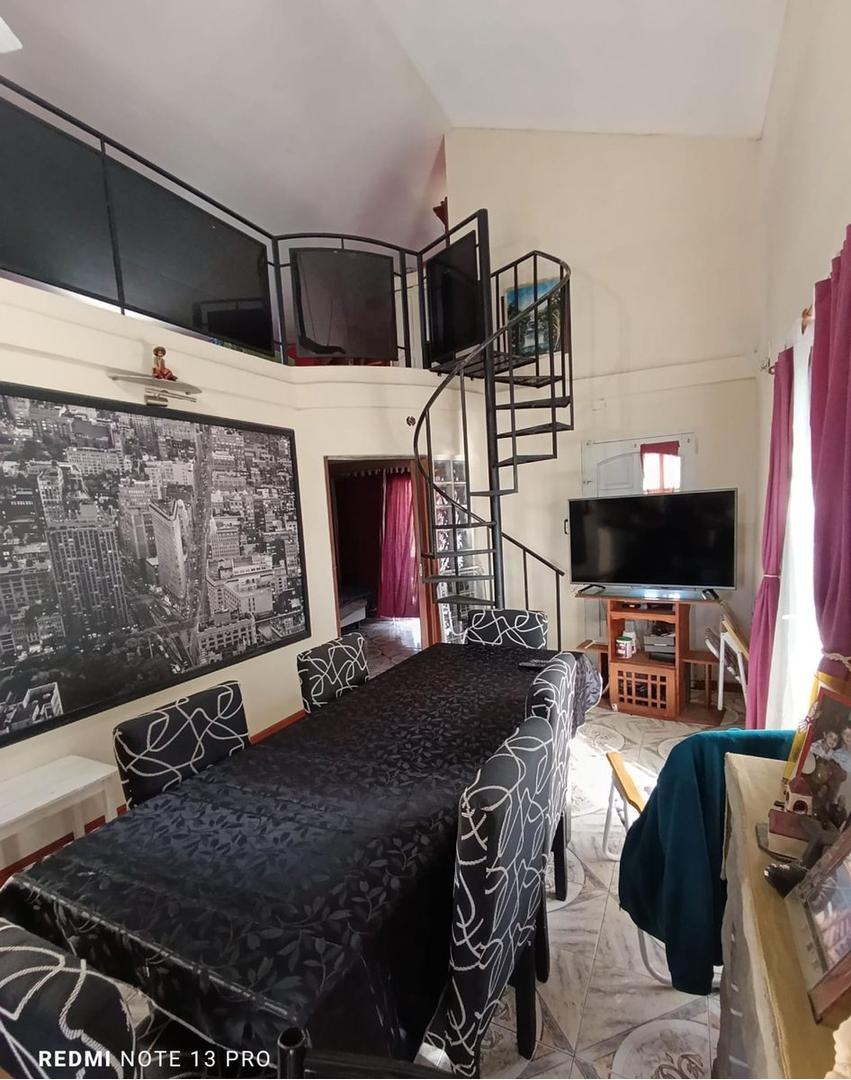 Depto Tipo Casa en Venta de 3 dormitorios