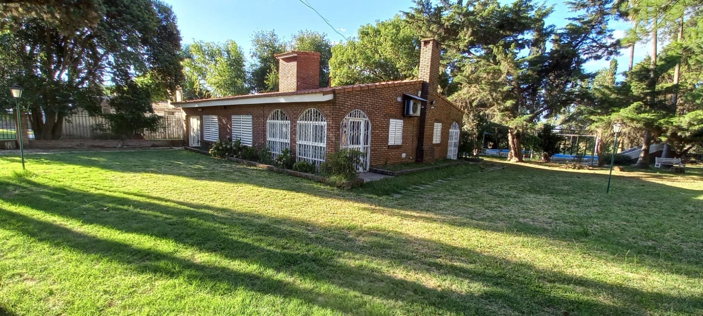 Casa Tipo Quinta En Venta!!