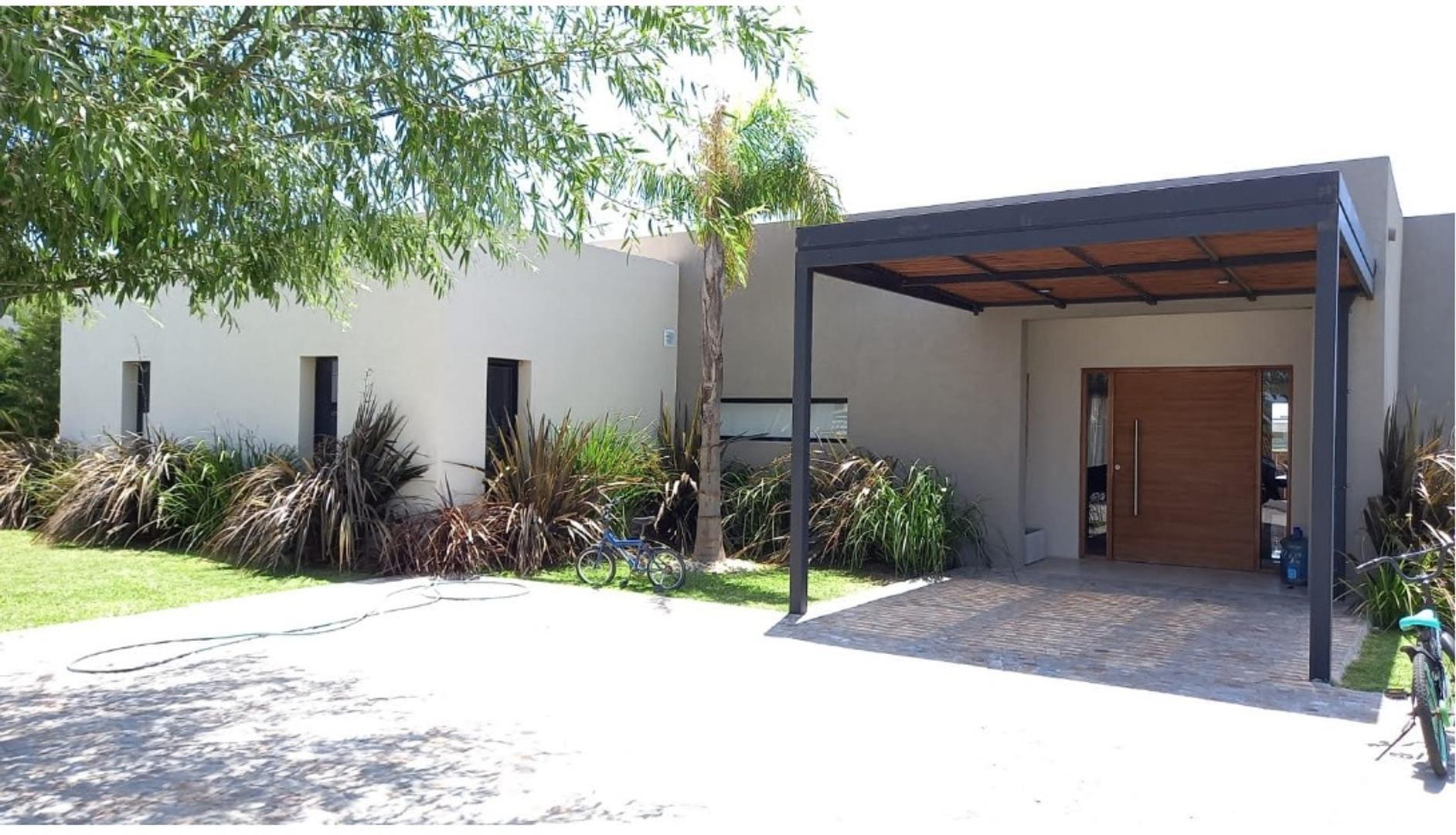 Casa en Alquiler Temporal en San Sebastian, USD 2.200