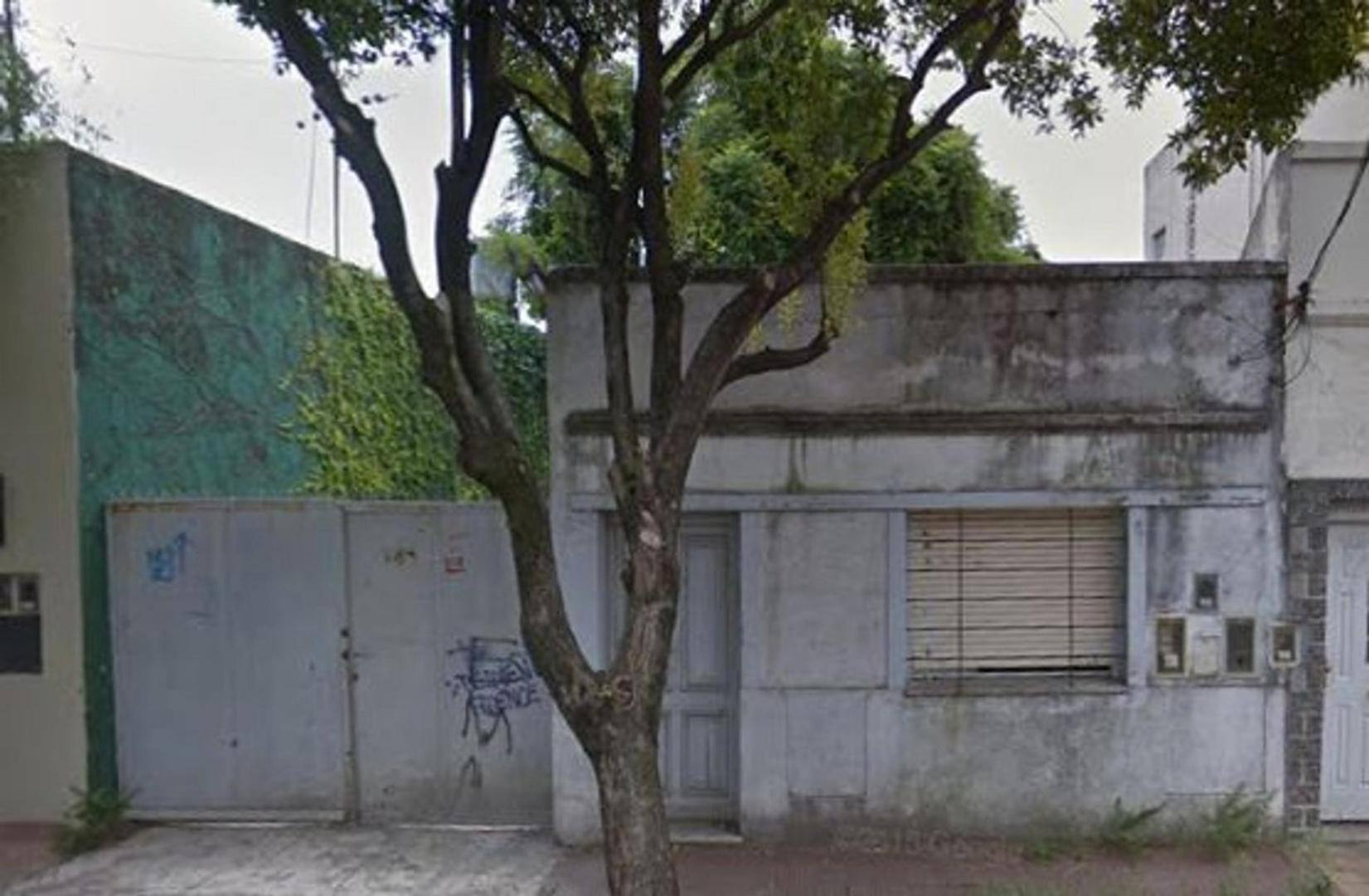 Lote En Venta En Villa Lynch 8.66 x 43.5 Mts 430 m2