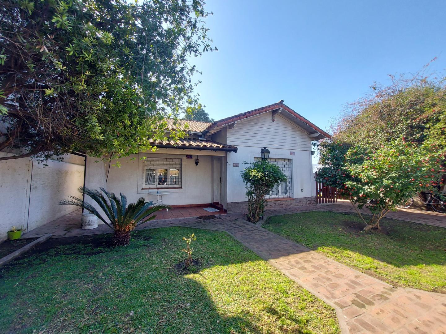 Casa en venta 4 ambientes con local San Antonio de Padua