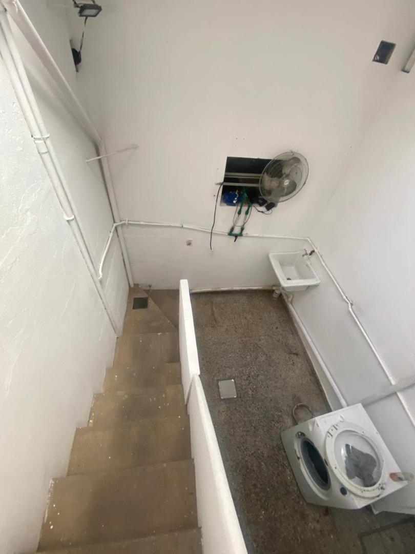 Depto Tipo Casa en Alquiler 50 años