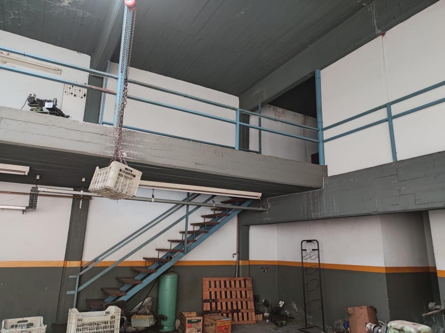 Galpon en Venta en Pompeya, USD 650.000