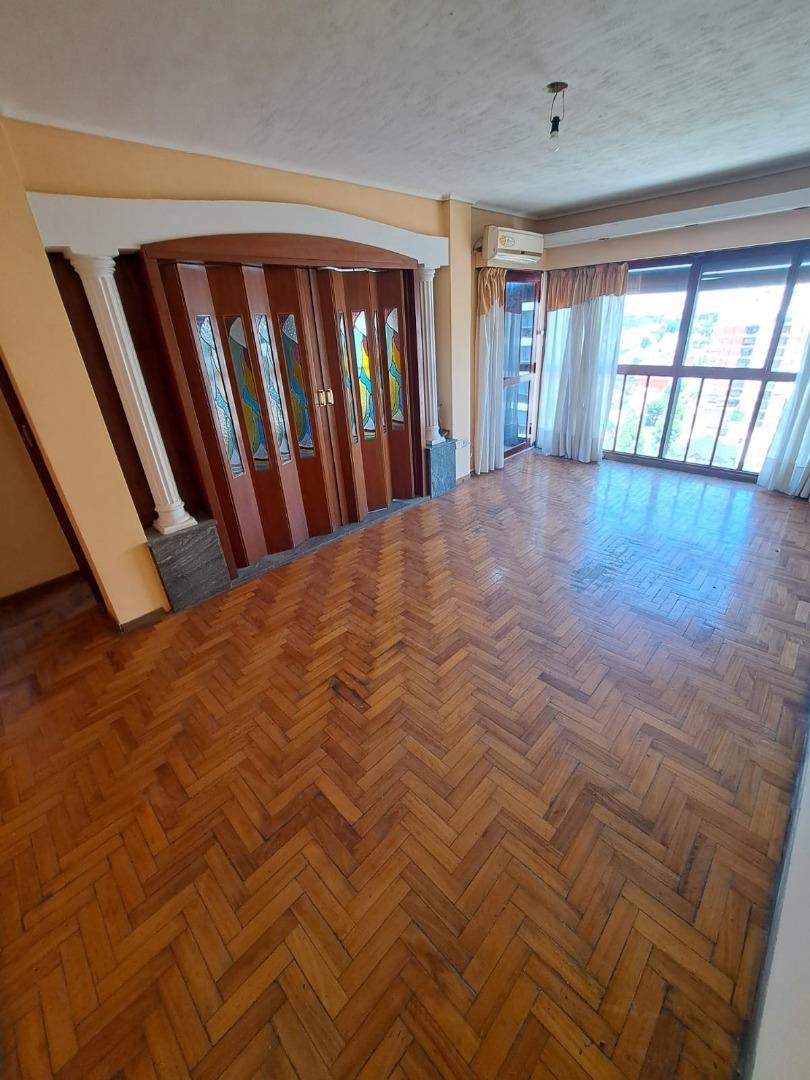 Departamento en Alquiler de 3 ambientes