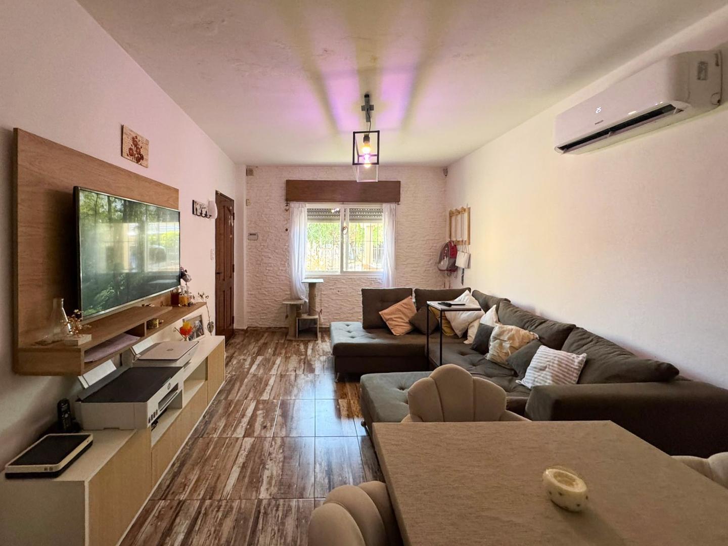 Casa 3 ambientes con 1 baño