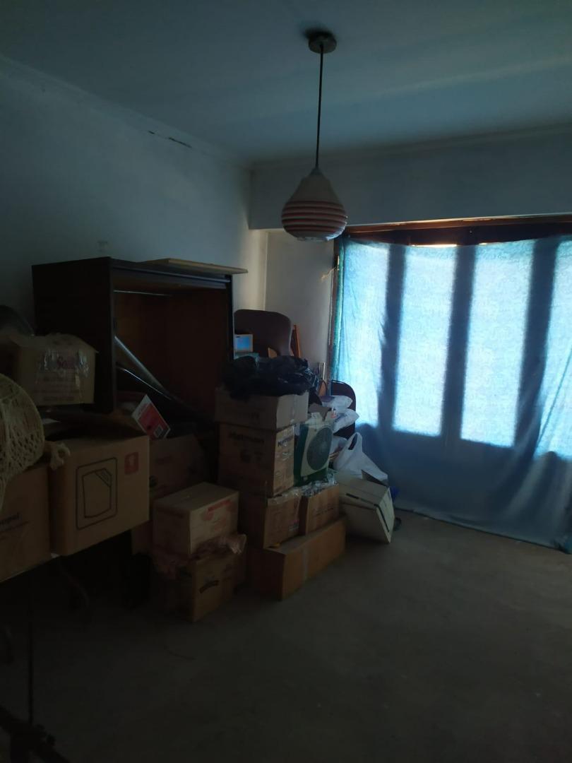 VENTA CASA  - GRAN LOTE- PAVO ARRIBA