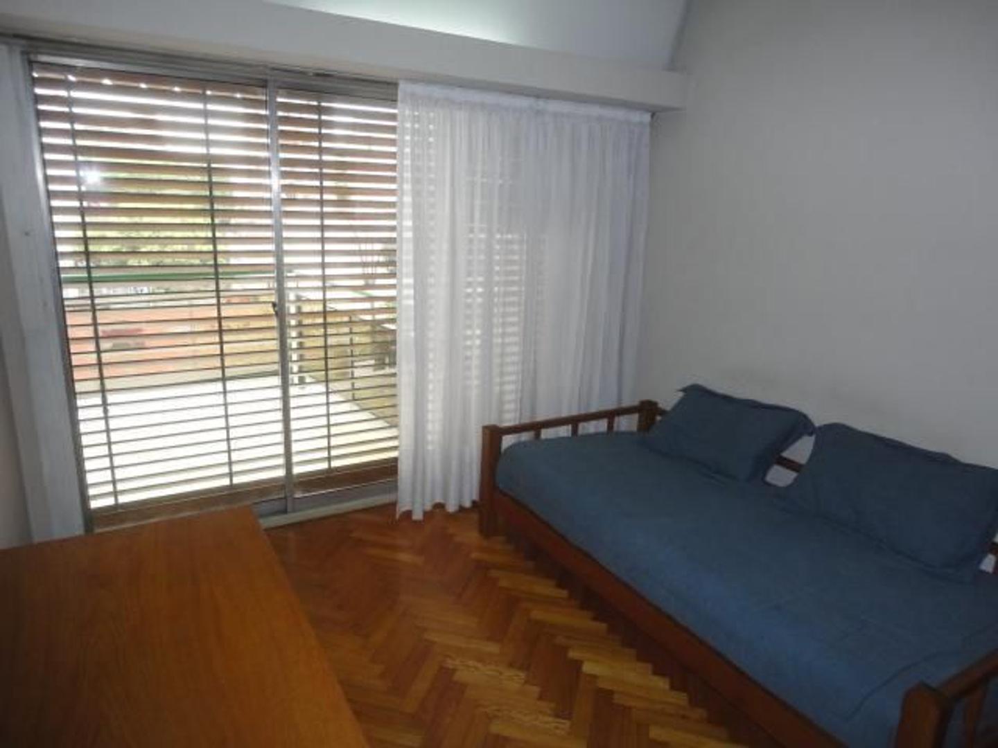 Departamento 4 ambientes con 4 baños