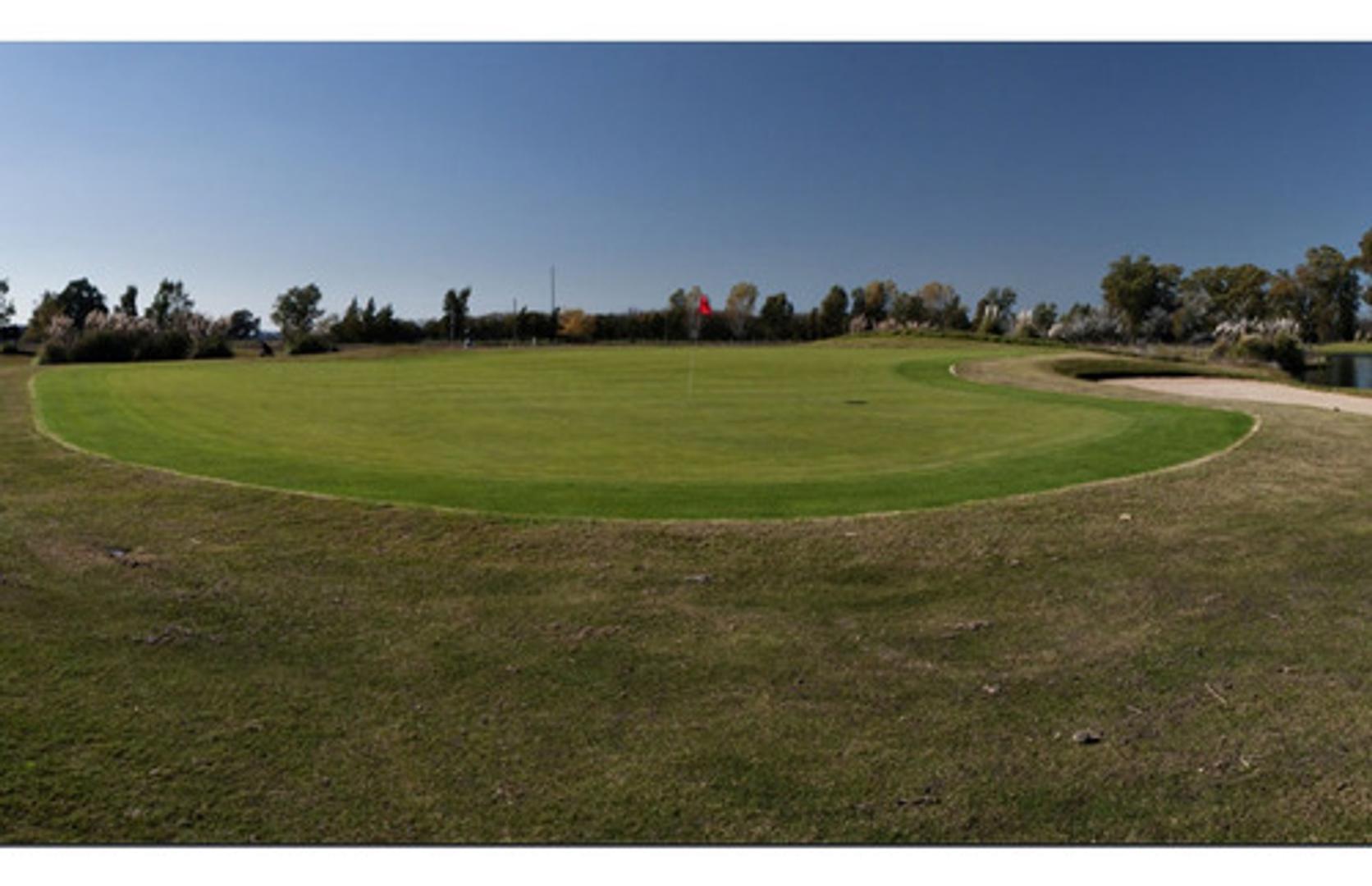 Venta Lote En Barrio Privado San Eliseo al golf