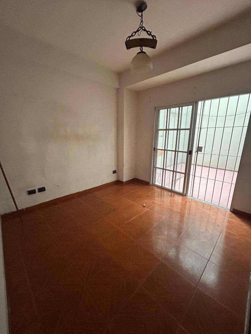 Depto Tipo Casa en Venta en Ciudadela, USD 43.000