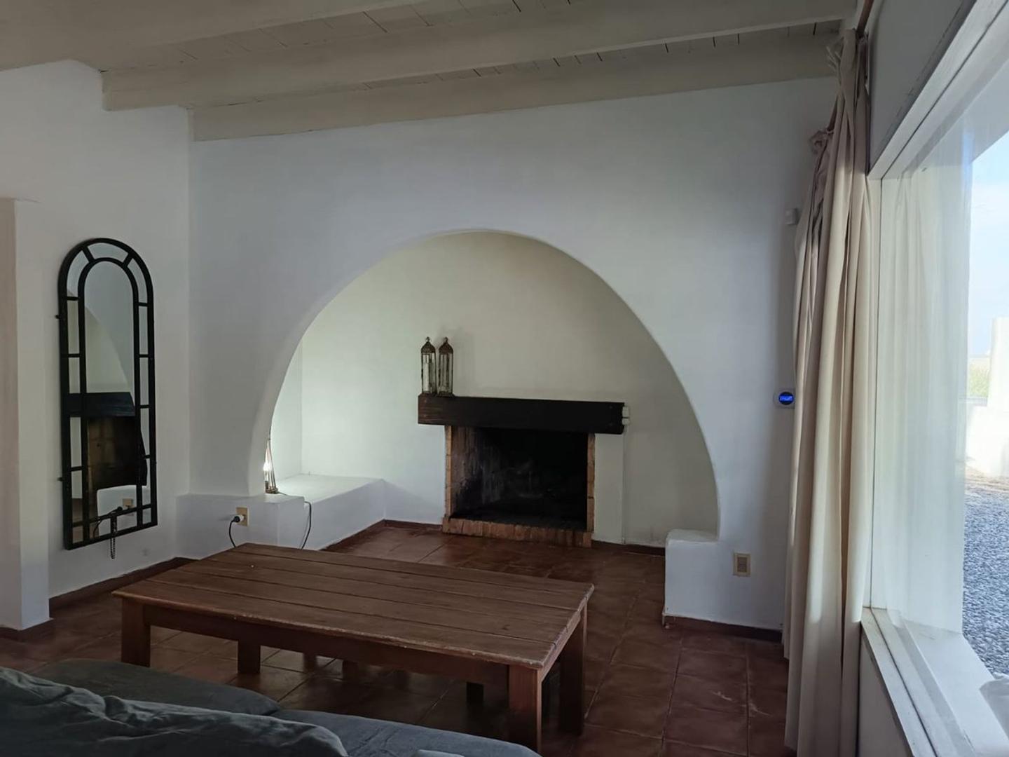 Casa en alquiler frente al mar, Bella Vista