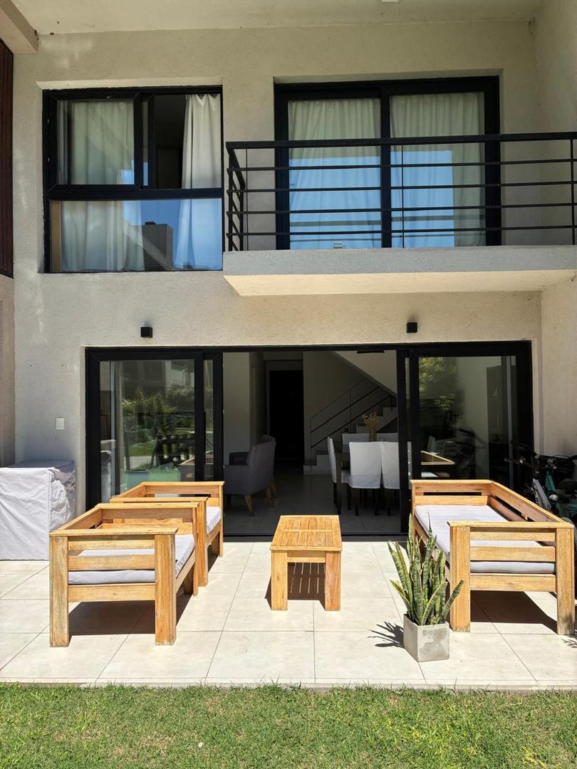 VENTA DPTO 4 AMBIENTES VIVO TORTUGUITAS 2 COCHERAS