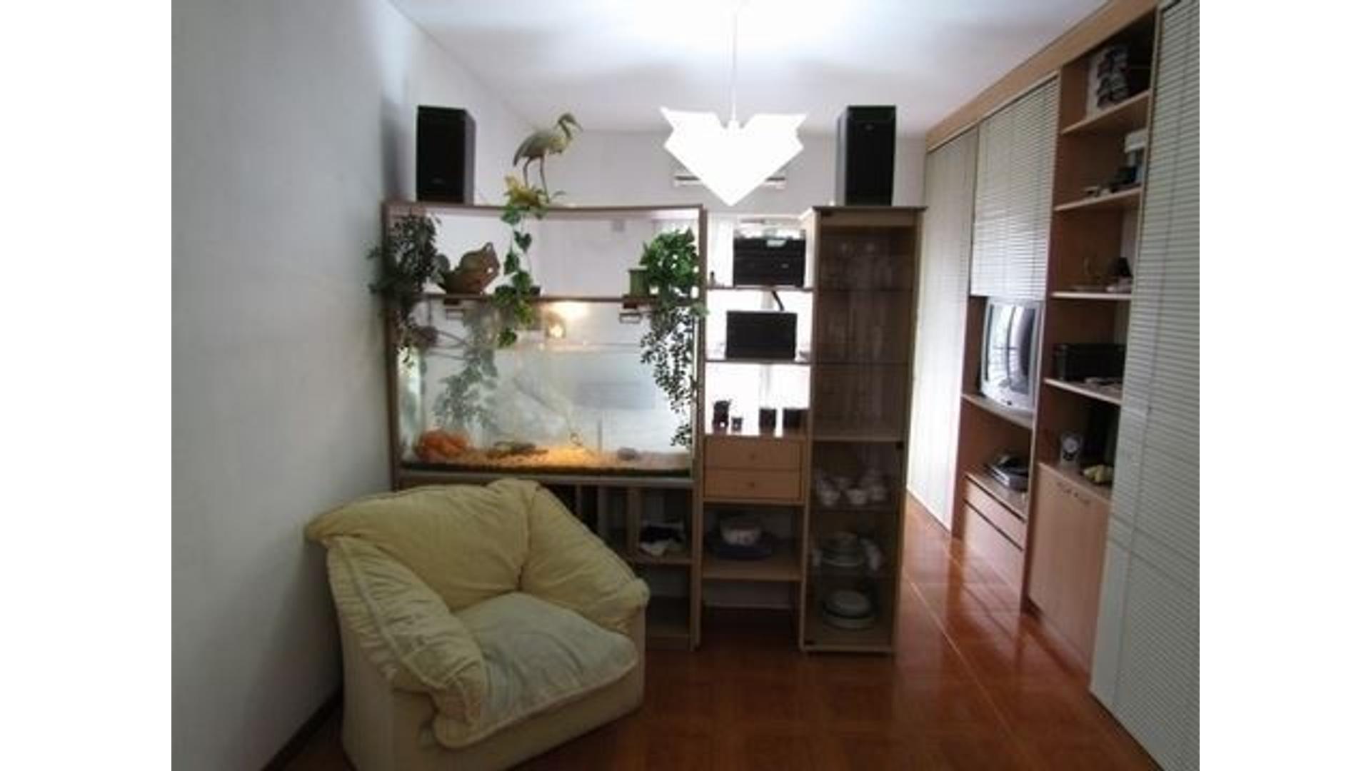 Av Alvarez Thomas 3000