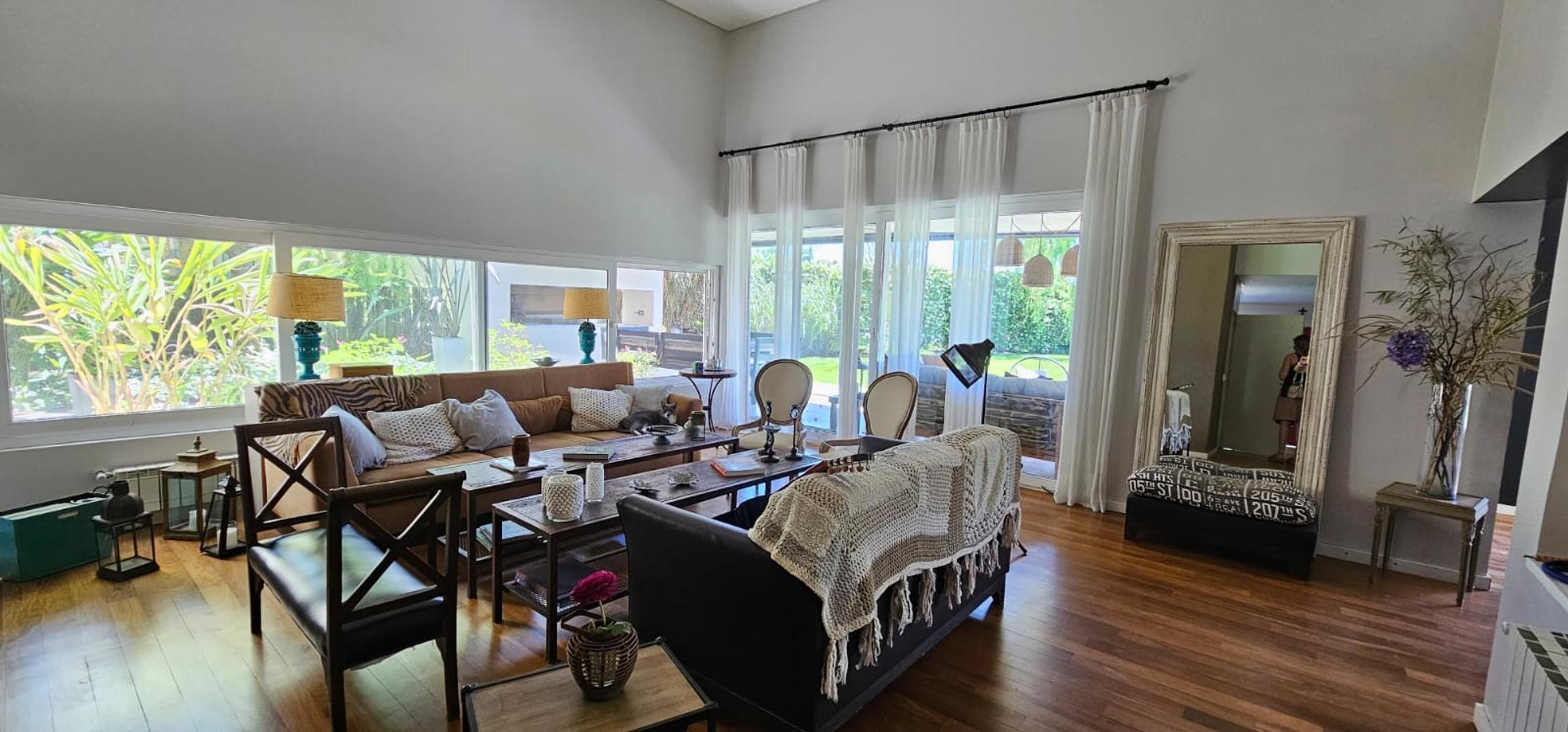 Casa en Alquiler Temporal de 5 dormitorios