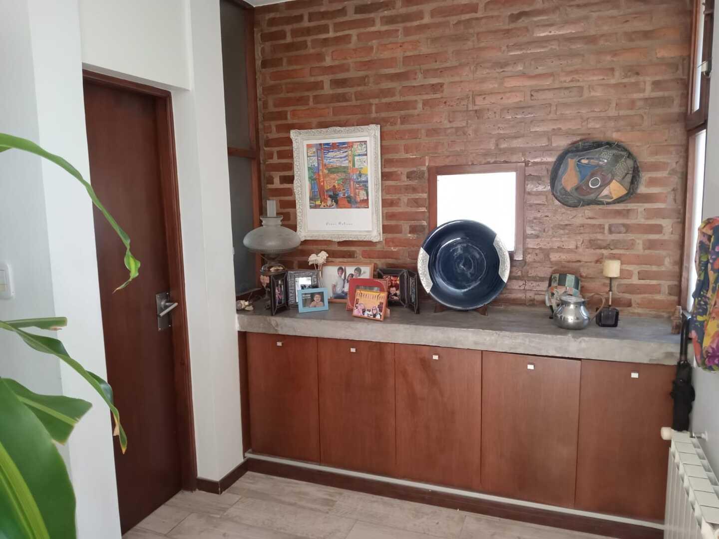 Casa en Venta en City Bell [Cod: ]