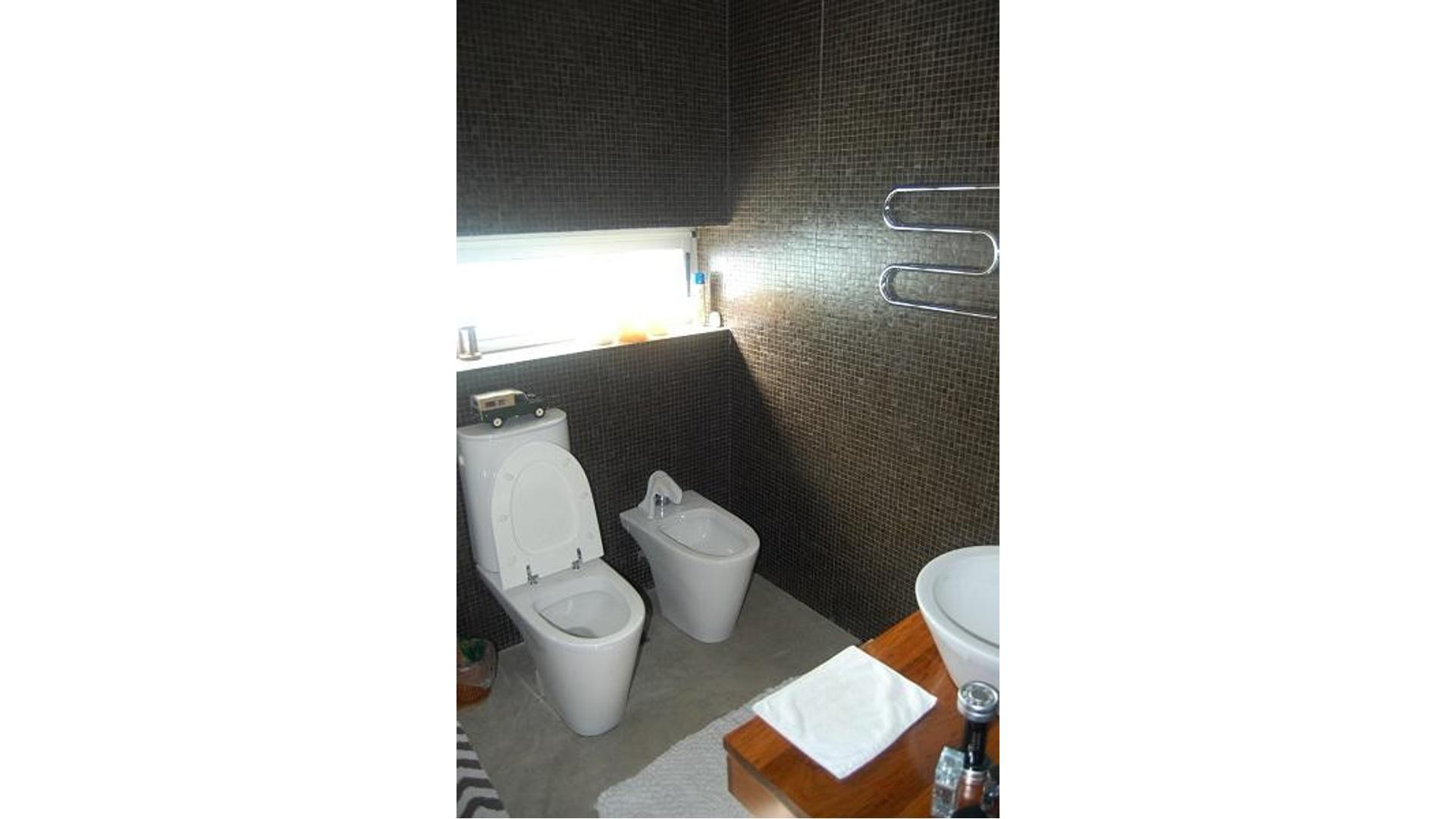 Casa en Venta en Martinez Vias / Libertador, USD 1.050.000