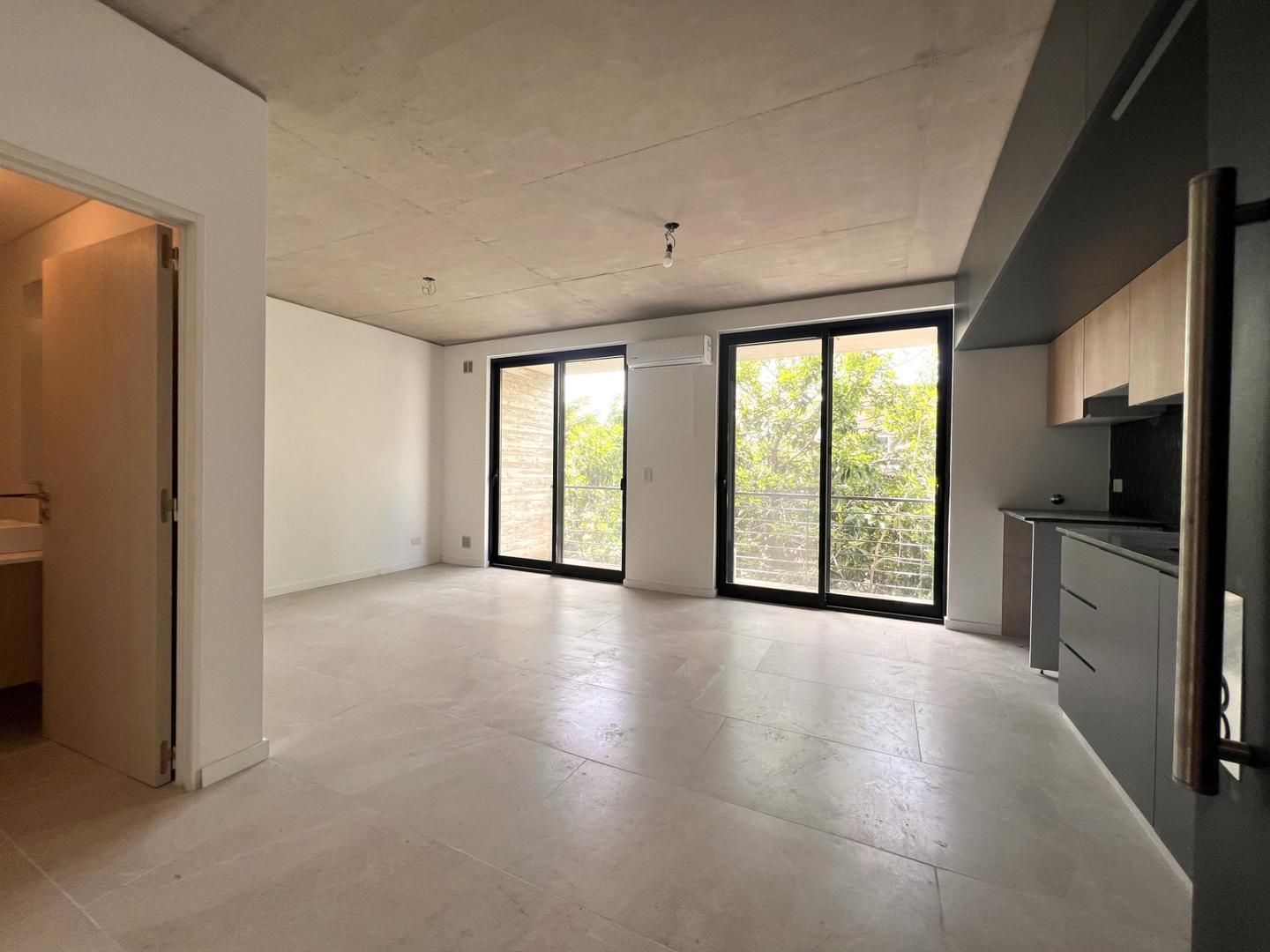 Monoambiente divisible super luminoso a estrenar!